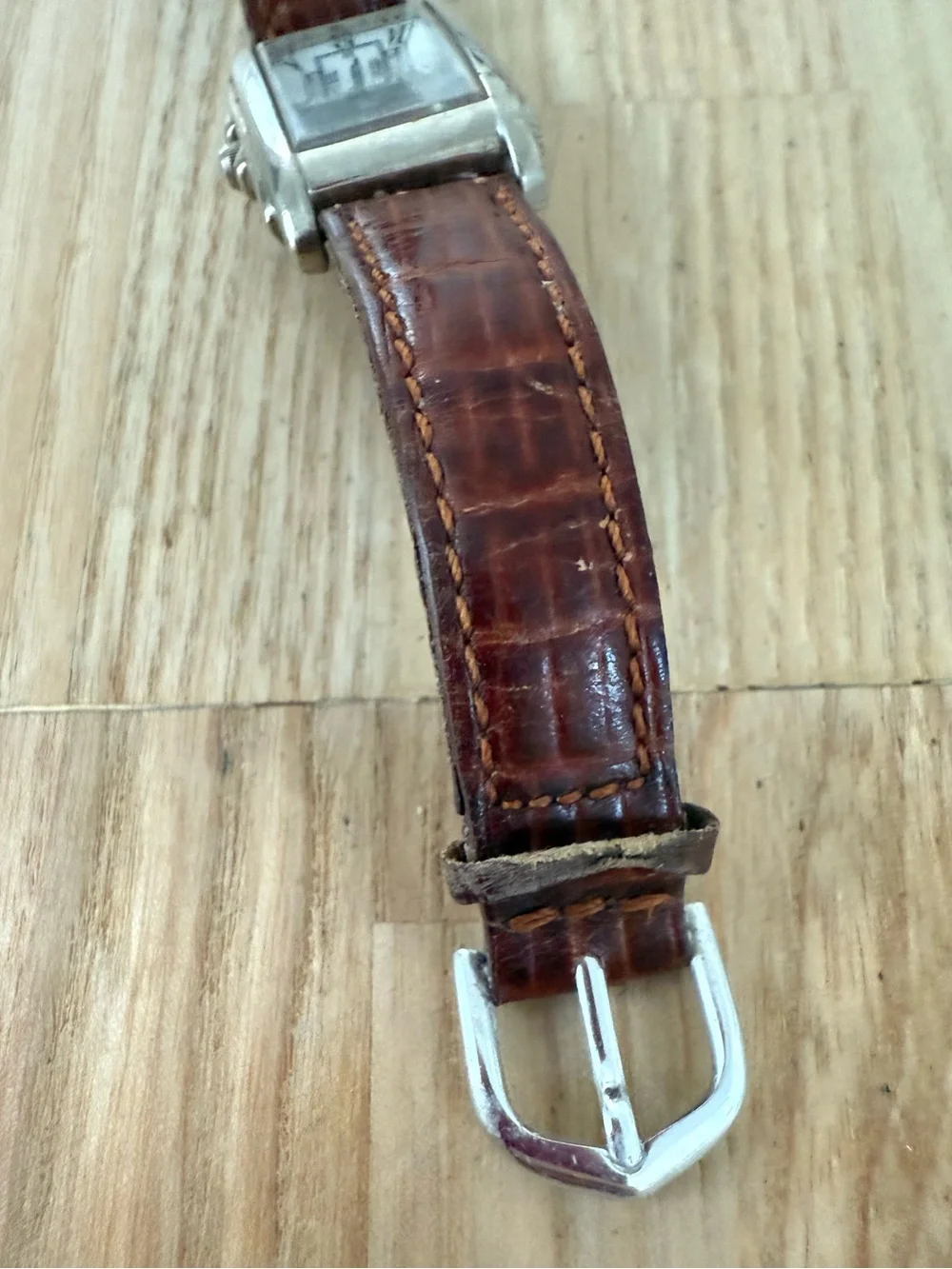 Festina ladies rectangular silver tone watch NEW BATTERY